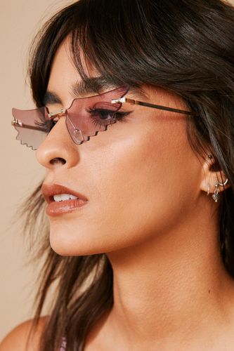 Lunettes De Soleil En Forme D'Ailes - - One Size - Nasty Gal - Modalova