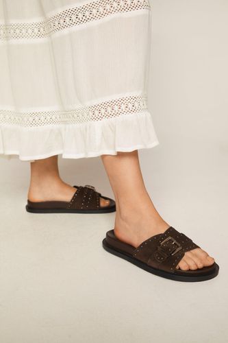 Suede Studded Buckle Sandals - - 39 - Nasty Gal - Modalova