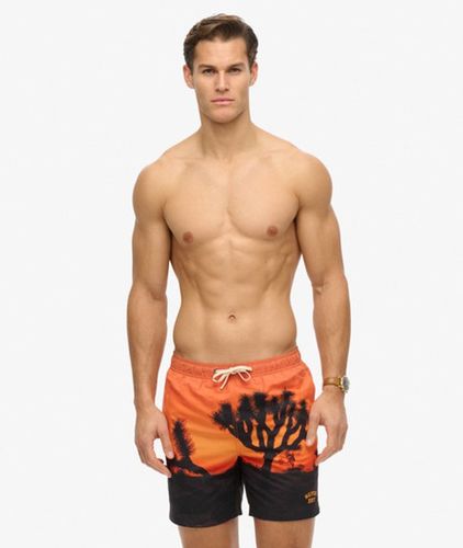Herren und 17" Badeshorts aus Recyceltem Material mit Foto-Print, Größe: L - Superdry - Modalova