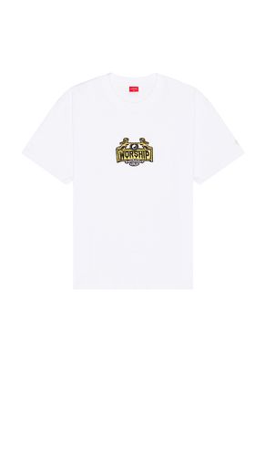 T-SHIRT LAVISH en . Taille L. Also en M, S, XL/1X - Worship Supplies - Modalova