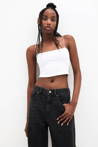 Crop Top À Bretelles Fines - Pull&Bear - Modalova