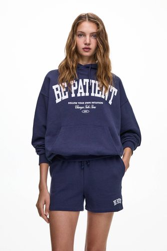 Sweat À Capuche Be Patient - Pull&Bear - Modalova