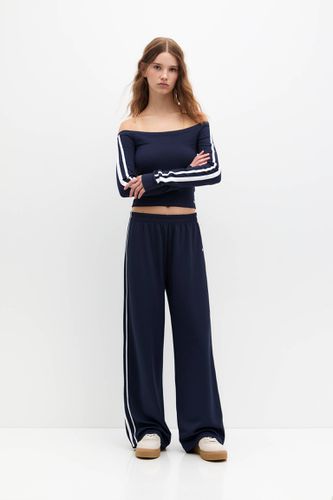 Pantalon De Survêtement À Rayures Sur Les Côtés - Pull&Bear - Modalova