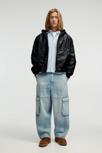 Jean Cargo Super Baggy - Pull&Bear - Modalova