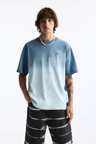 T-Shirt Dégradé Stwd - Pull&Bear - Modalova