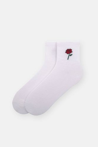 Chaussettes Avec Broderie Fleur - Pull&Bear - Modalova