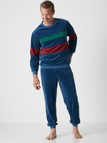 Pyjama forme jogging en velours - Daxon - Modalova
