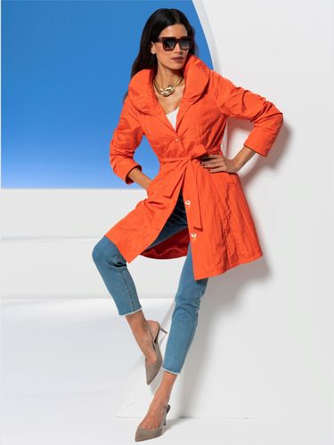 Manteau court effet froissé tendance - Ashley Brooke - Modalova