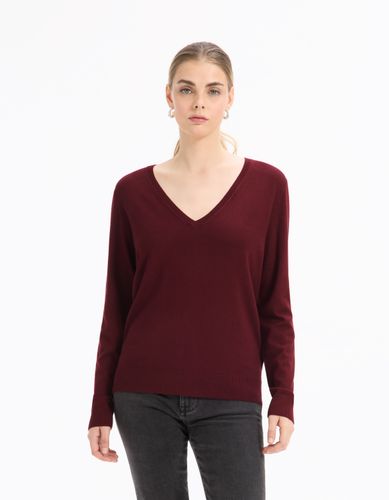 Pull en maille fine col v - raisin - celio - Modalova