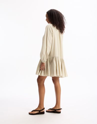 Robe courte à volant - gris - celio - Modalova