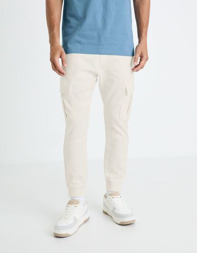 Pantalon cargo regular - écru - celio - Modalova