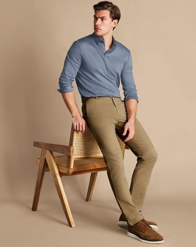 Chinos Ultimate Sans Repassage - Brun Clair en par - Charles Tyrwhitt - Modalova