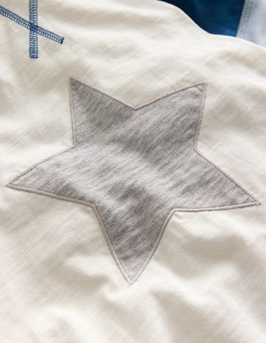 T-shirt à manches raglan avec logo et capuche Garçon - Boden - Modalova