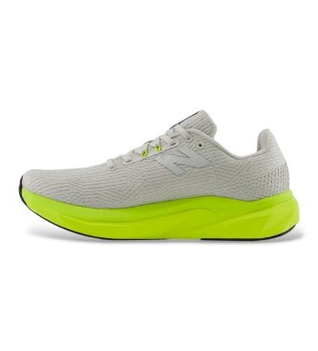 MFCPRV5 Baskets FuelCell Propel v5 (40), Plat, Lacets, Sport, Mesh - New Balance - Modalova