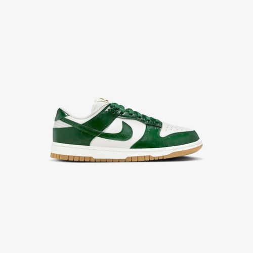 Nike Wmns Dunk Low Lx - Nike - Modalova