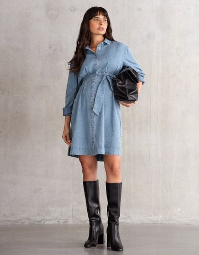 Robe-chemise de maternité en chambray | - Seraphine - Modalova