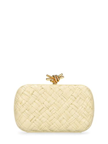 Pochette En Cuir Knot - BOTTEGA VENETA - Modalova