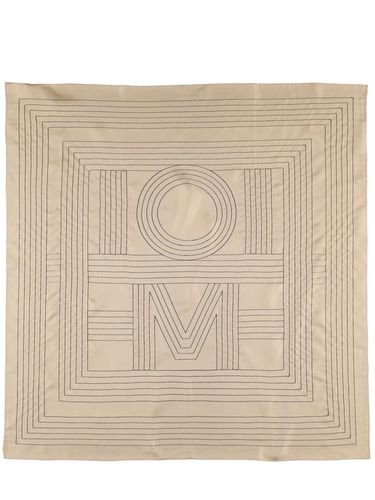 Foulard En Soie Brodé Monogramme - TOTEME - Modalova