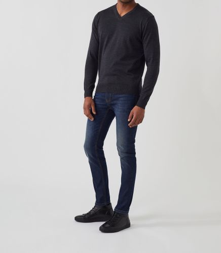 Pull col V anthracite ''Stefano'' - IZAC - Modalova