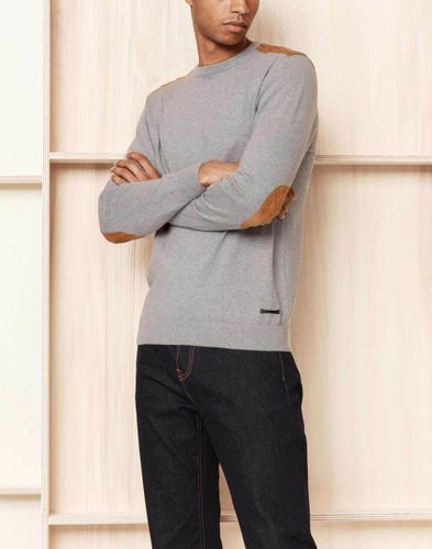IZAC - Pull gris coudières camel - Izac - Modalova