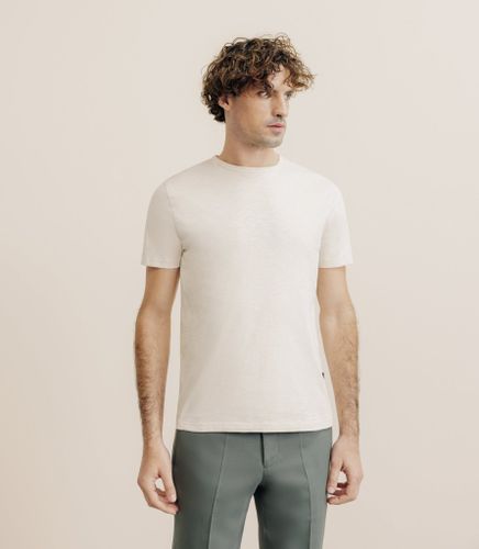IZAC - T-shirt col rond beige - IZAC - Modalova