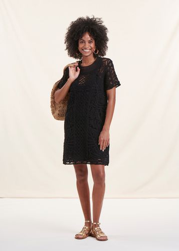 Robe courte en crochet noir manches courtes - La Fée Maraboutée - Modalova