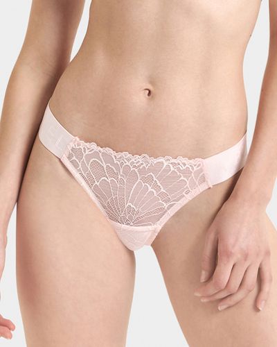 Tori Thong Pale Pink - Pink / XL - Bluebella - Modalova