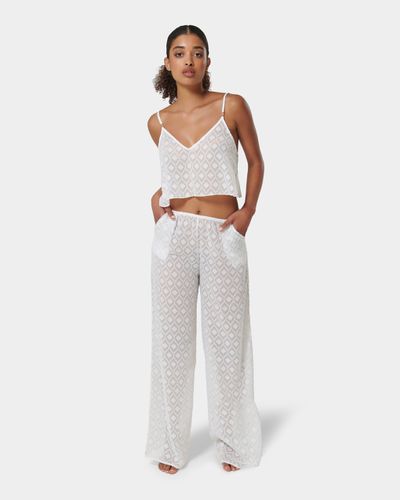 Cassat Cami & Trouser Set White - White / S - Bluebella - US - Modalova