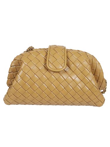 Teen Lauren 1980 Leather Clutch - Bottega Veneta - Modalova