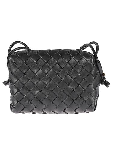 Loop Mini Leather Crossbody Bag - Bottega Veneta - Modalova