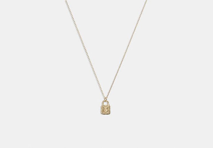 Collar con colgante de oro de 14 quilates con forma de candado acolchado de firma - COACH® - Modalova
