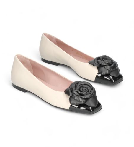 Til kvinder. 51608 Ballerinaer Camille off-white (37), Læder, , Fast, 1-3 cm, Ingen, Casual - Pretty Ballerinas - Modalova