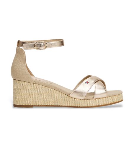 Til kvinder. FW0FW08810 Kilehælssandaler i guldmetallic (36), , Guldfarvet, 5-8 cm, Spænder, Casual - Tommy Hilfiger - Modalova