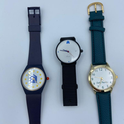 Lot de 3 montres quartz - et noire - Label Emmaus - Modalova