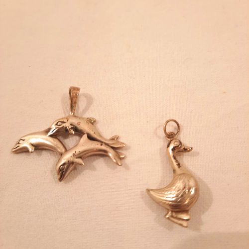 Pendentifs: 3 dauphins en argent et 1 canard mtal - Label Emmaus - Modalova