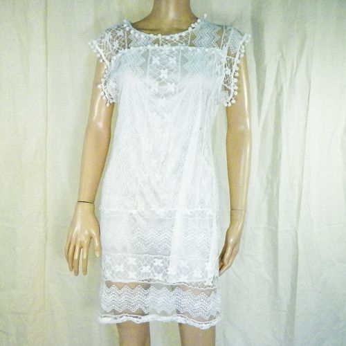 Robe Blanche Taille Estime S - Label Emmaus - Modalova