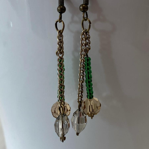 Boucles d'oreilles, pendants, en perles et chaines recycles, style vintage - Label Emmaus - Modalova