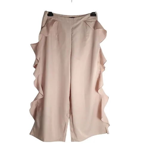 Pantalon large avec volants sur les cts - taille EUR 42 - boohoo - Modalova