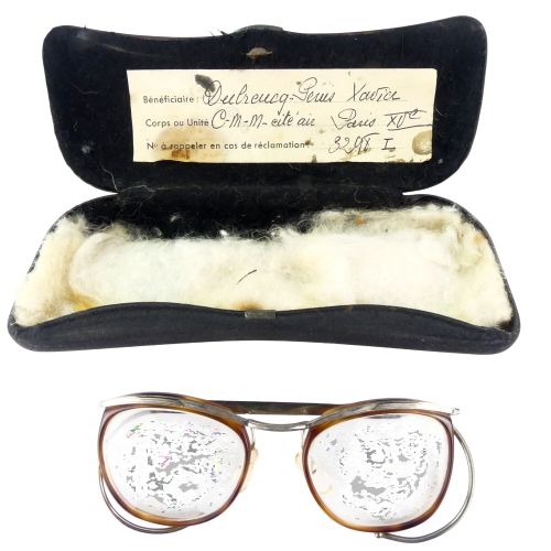 Ancienne paire de lunettes en mtal - Label Emmaus - Modalova