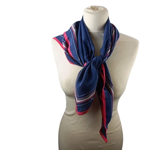 Foulard en soie de couleur () - pierre cardin - Modalova