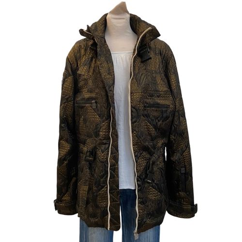 Manteau 08A en tweed d'or noir mtallis T.38 - chanel - Modalova