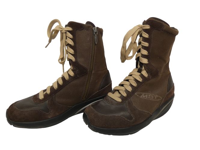 Chaussures physiologiques de style baskets montantes de marque Taille 36 - mbt - Modalova