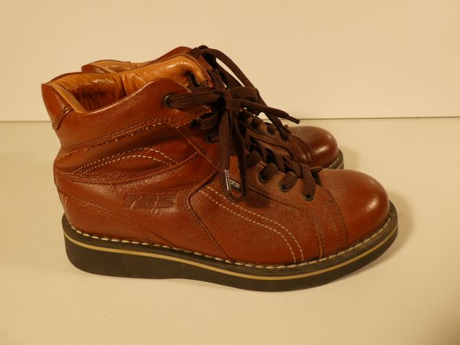 Chaussure montante en cuir P37 - tbs - Modalova