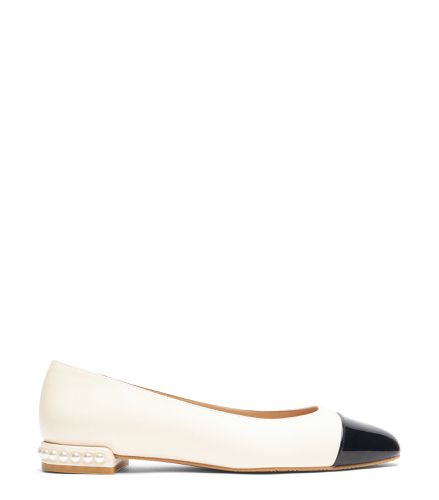 PEARL FLAT, CHAUSSURES PLATES ET MOCASSINS, /, CUIR DE VEAU LISSE/VERNIS - Stuart Weitzman - Modalova