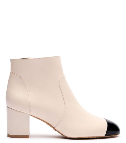 YULIANA 60 ZIP ANKLE BOOTIE, BOTTES ET BOTTINES, /, CUIR DE VEAU LISSE - Stuart Weitzman - Modalova