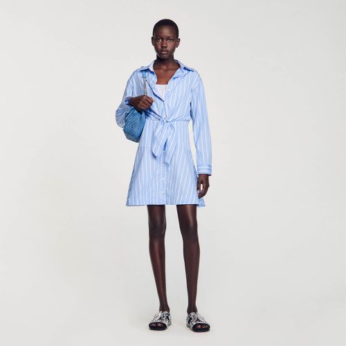 Robe chemise nouée à rayures - Sandro Paris - Modalova
