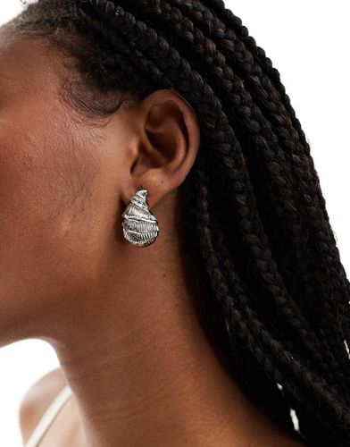 Lonsdale - Boucles d'oreilles coquillage tendance en plaqué rhodium - 8 Other Reasons - Modalova