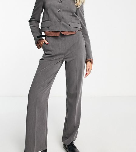 Pantalon d'ensemble droit avec ceinture en imitation cuir amovible - Collusion - Modalova