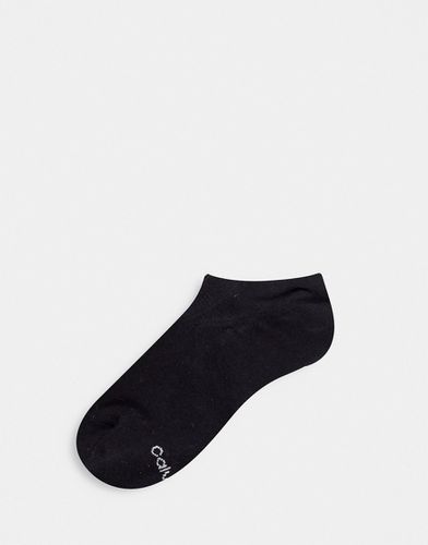 Chaussettes invisibles avec logo rétro - Noir - Calvin Klein - Modalova
