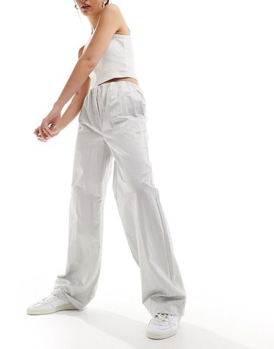 Pantalon parachute effet froissé en tissu doux - Blanc - Calvin Klein Jeans - Modalova